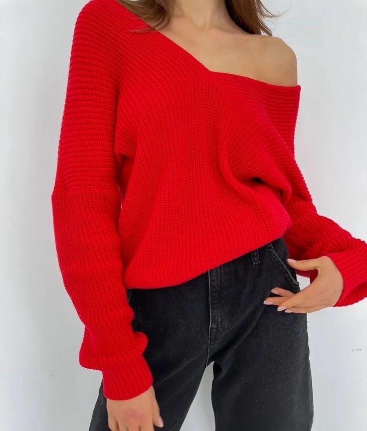 Pull rouge col v taille M❤️