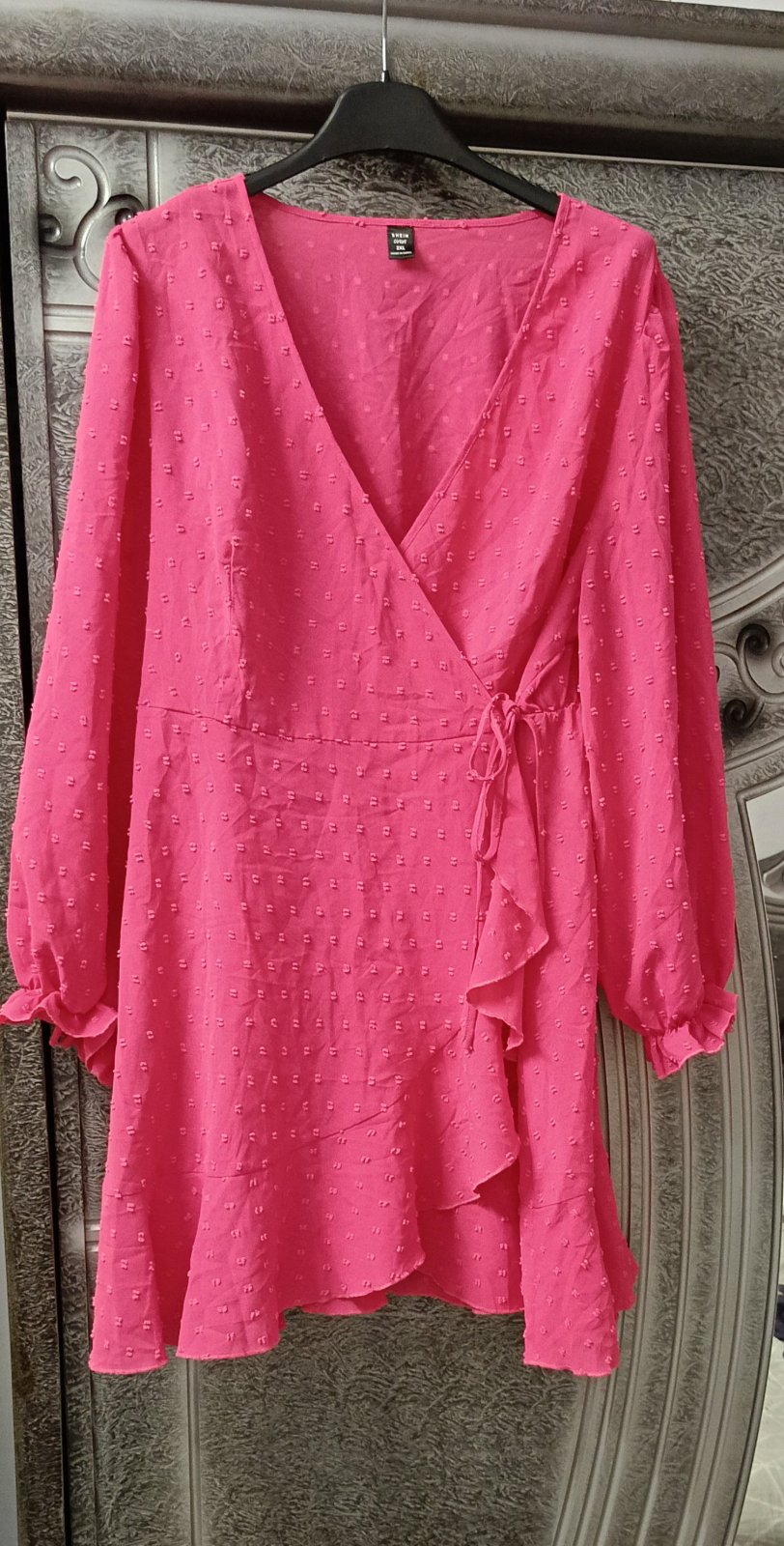  robe shein rosé 🩷 taille 42/44 