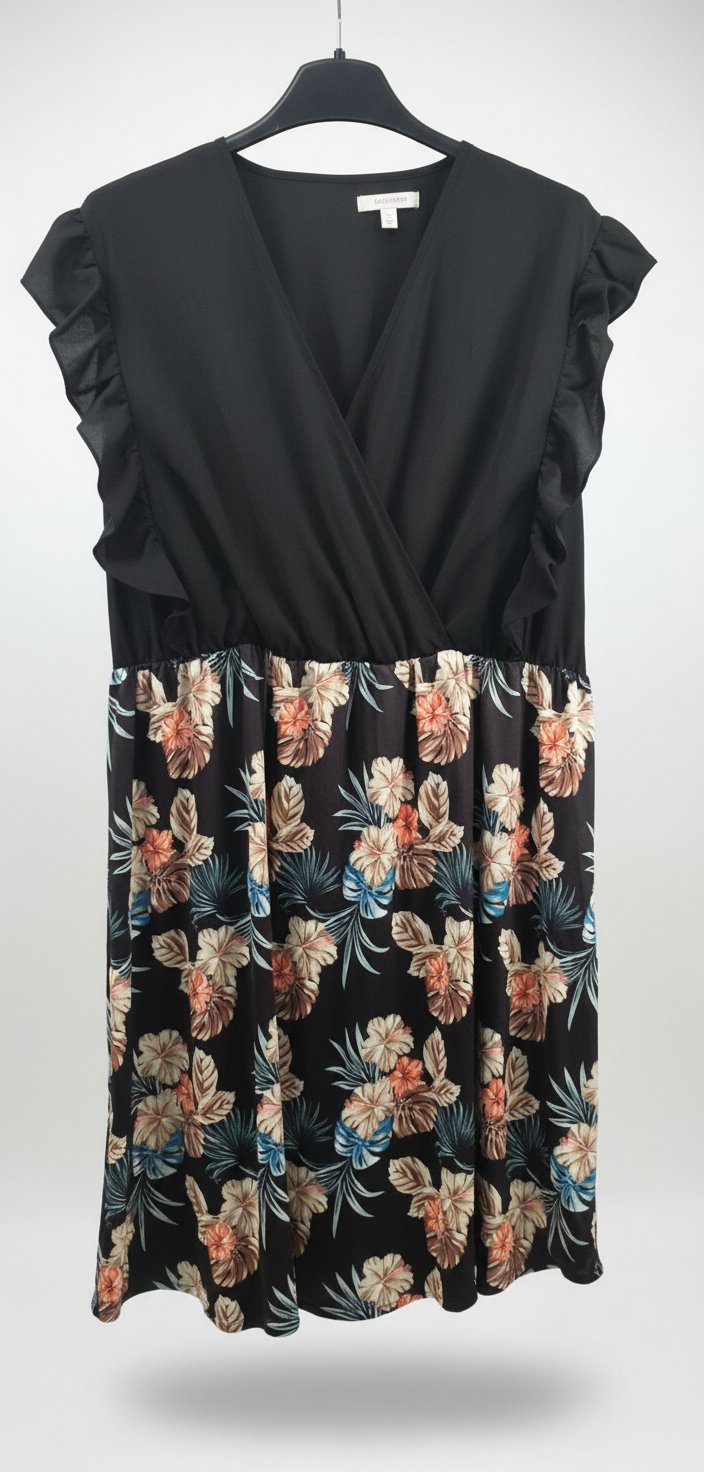 Robe 👗 noir fleurie 