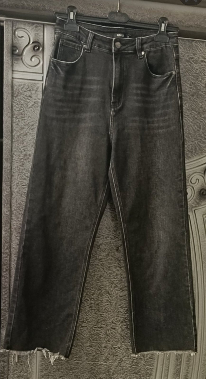 Joli pantalon large taille 40 