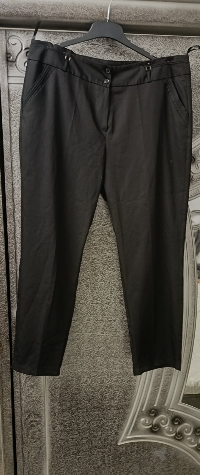 Pantalon classique taille 44/46 kubra