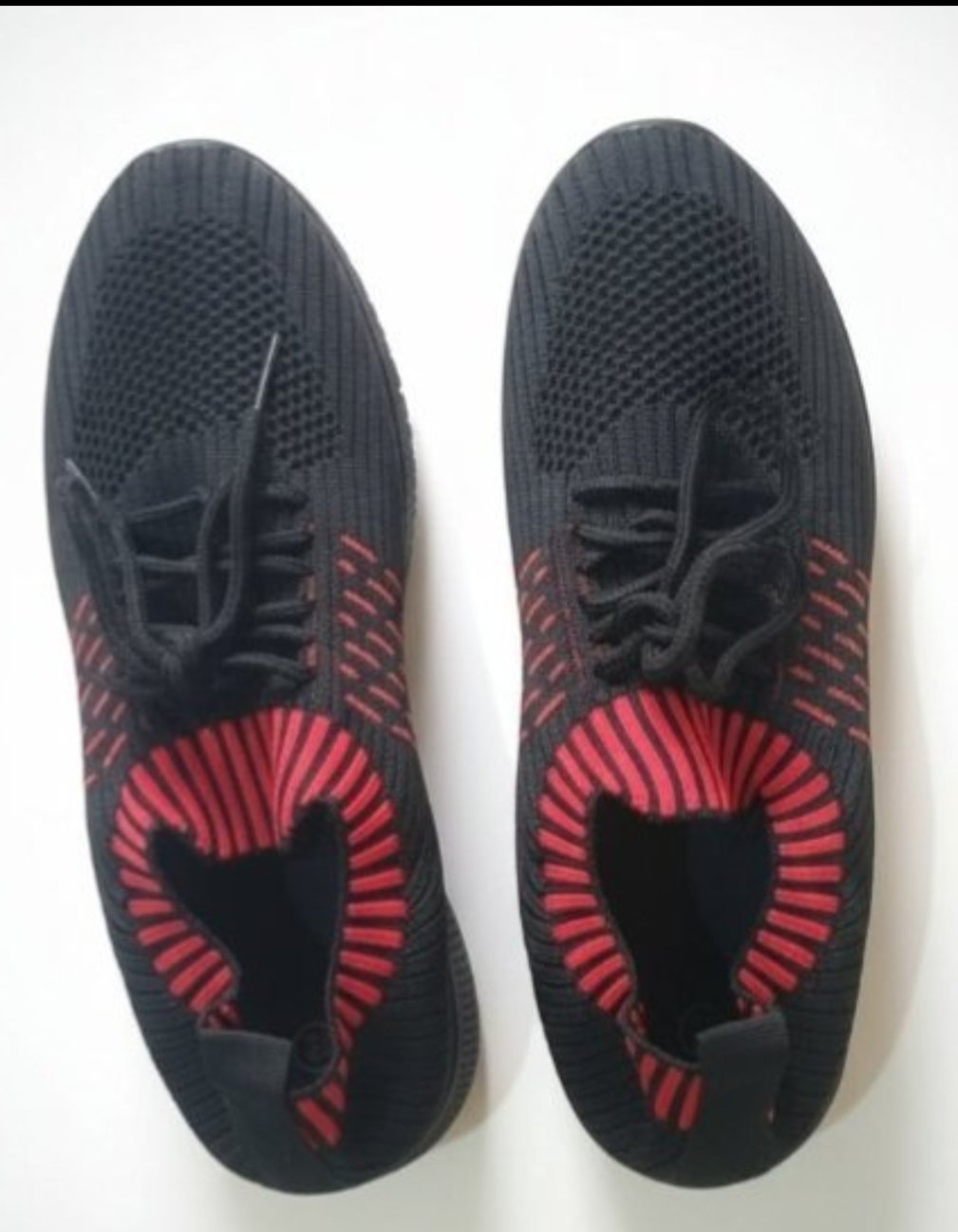 Basket noir pointure 39🖤