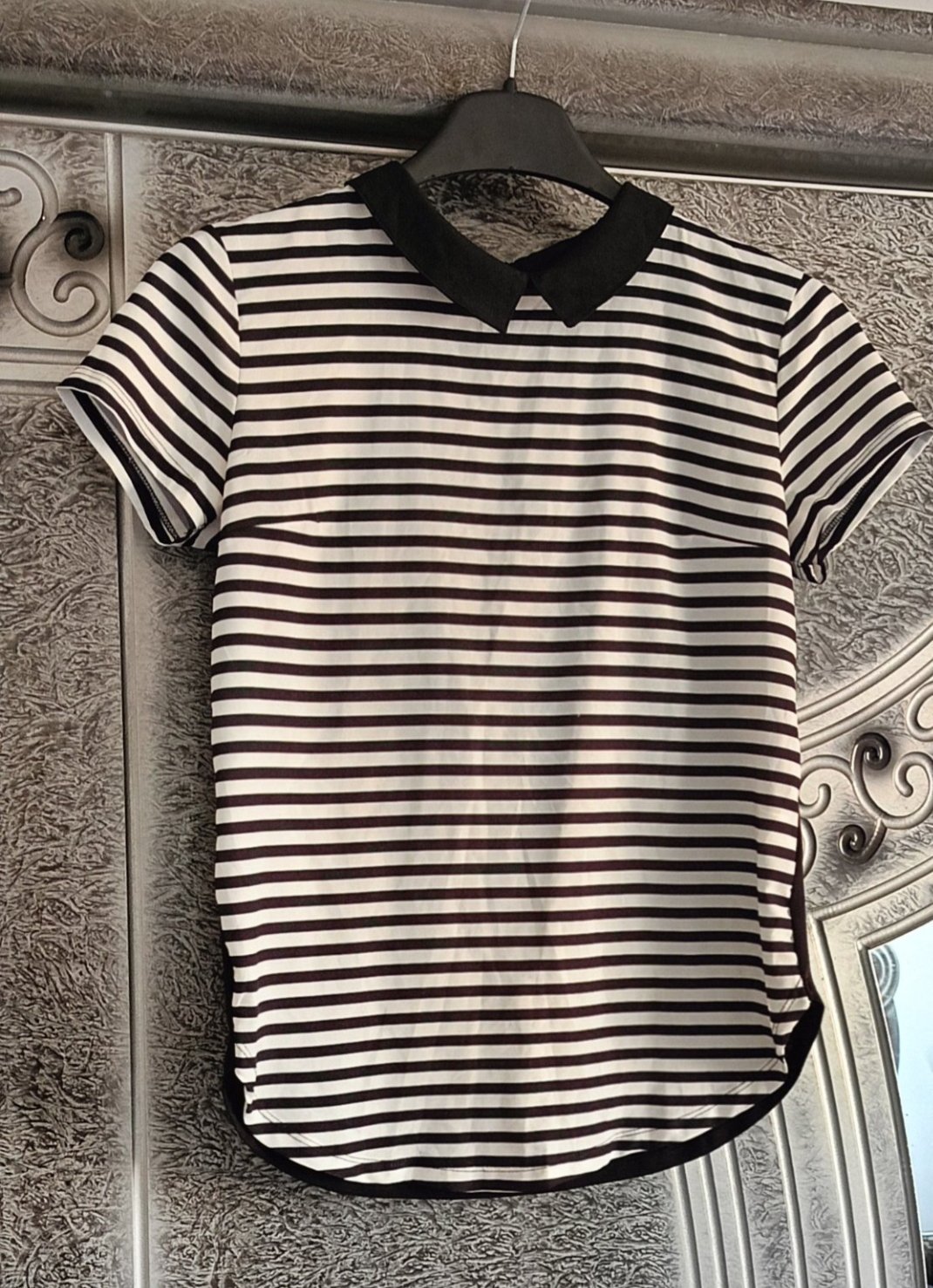 Pull Bershka 🖤🤍 taille 40
