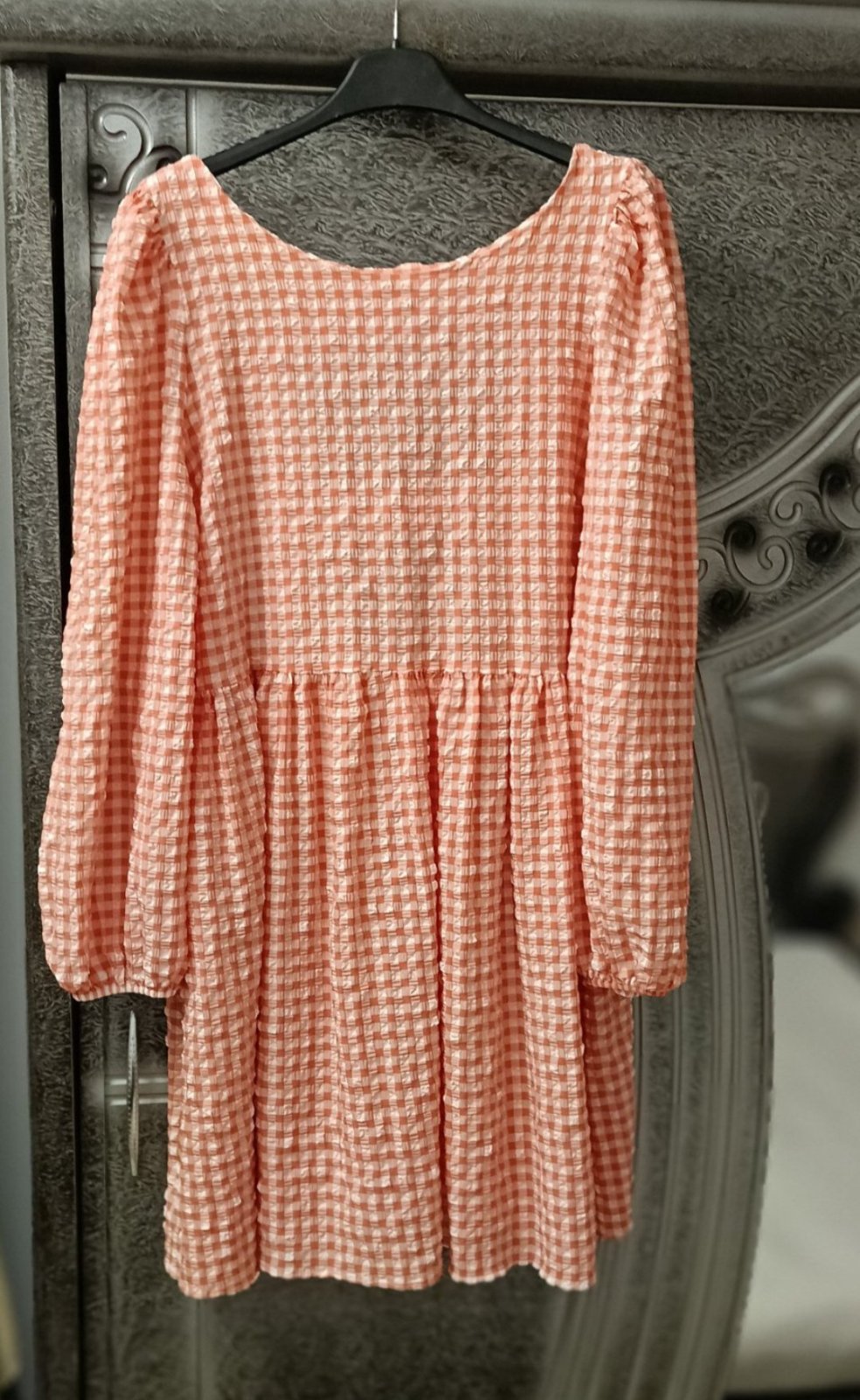 Manifique robe Asos 🧡🤍🧡 taille 46/48