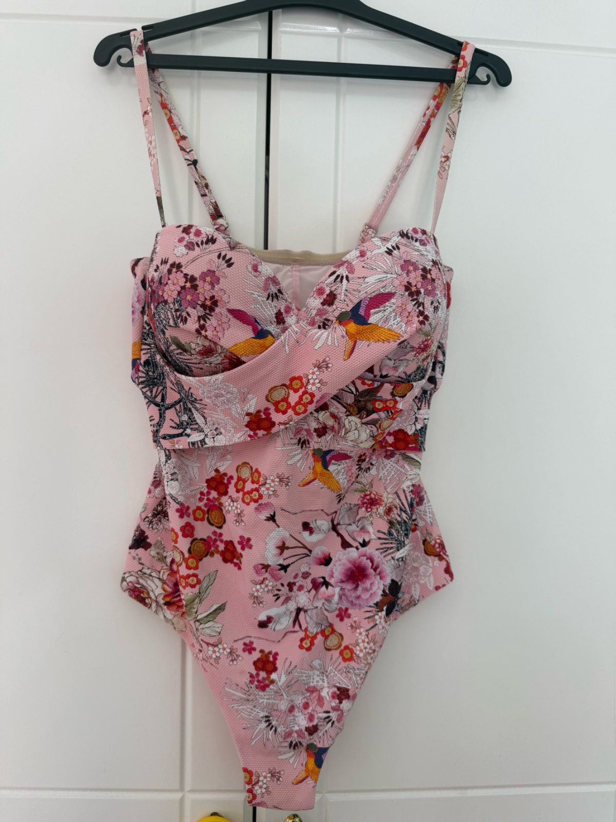 Maillot avec cache maillot