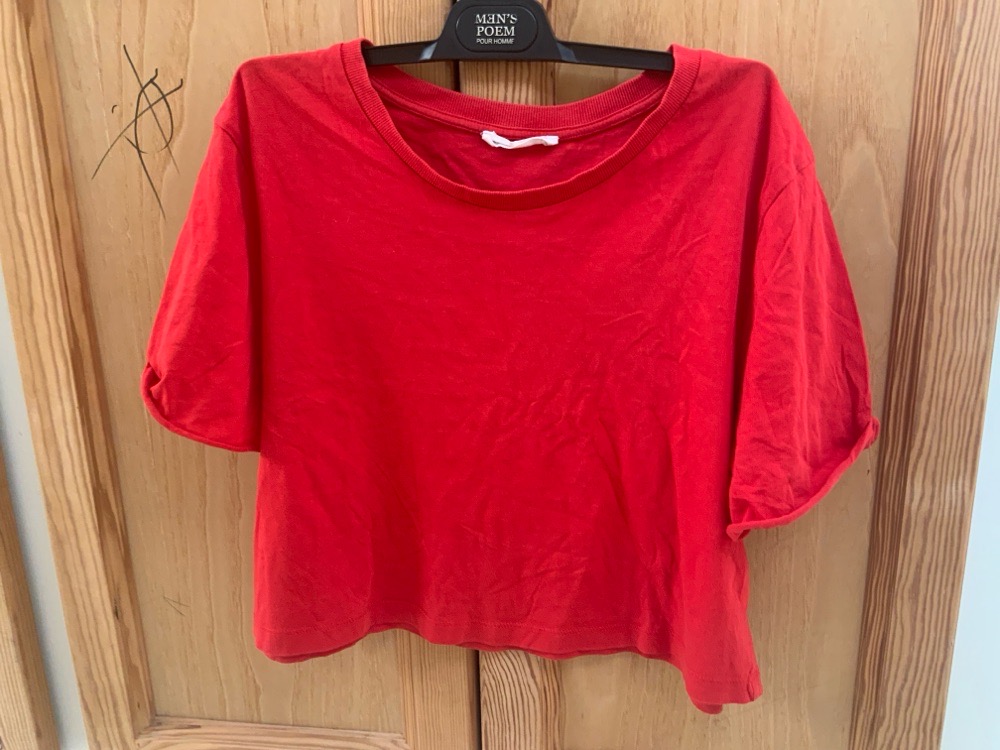 Pull rouge