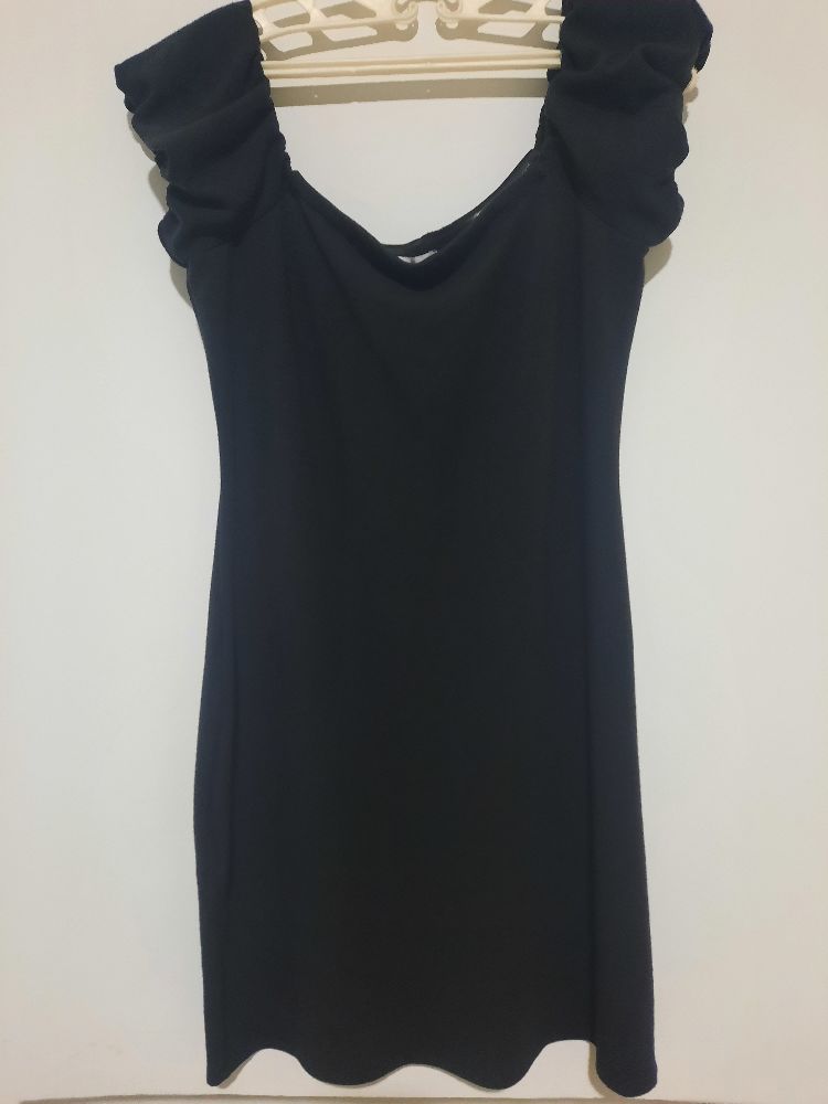 robe noir