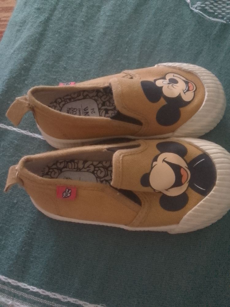 Chaussures zara p24