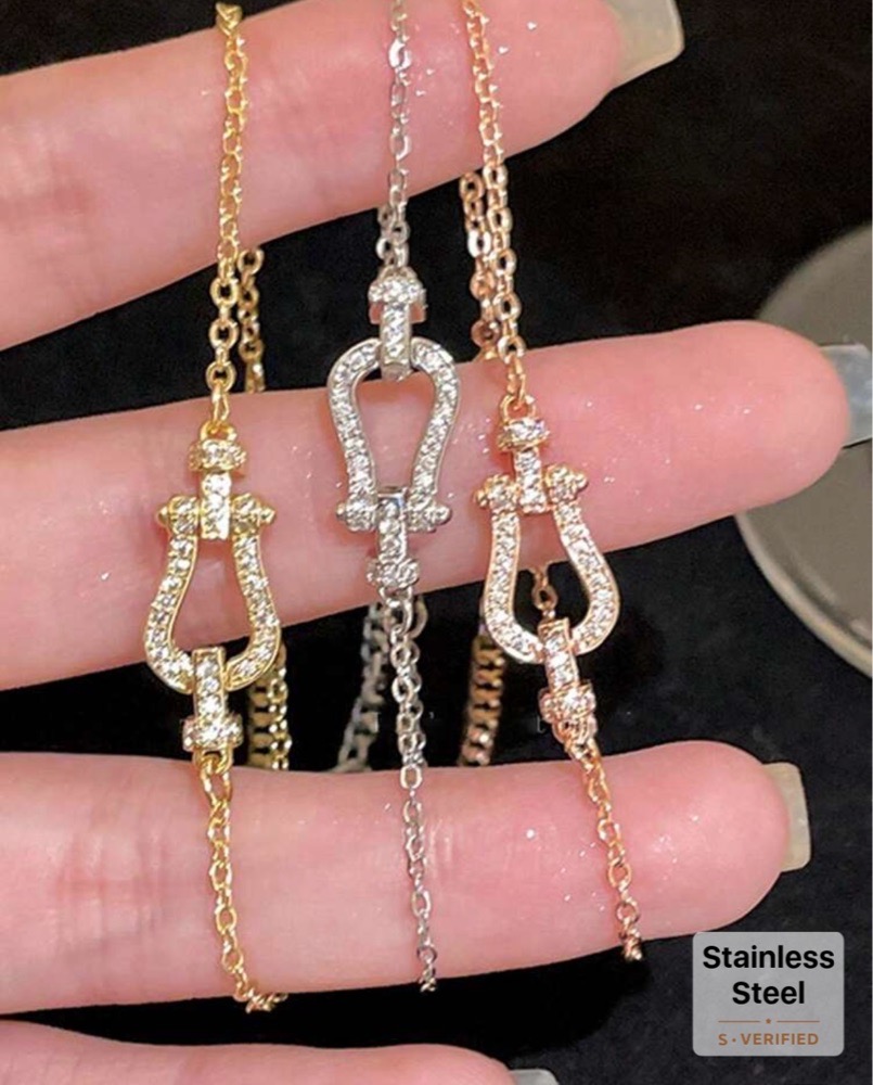 3 Bracelets