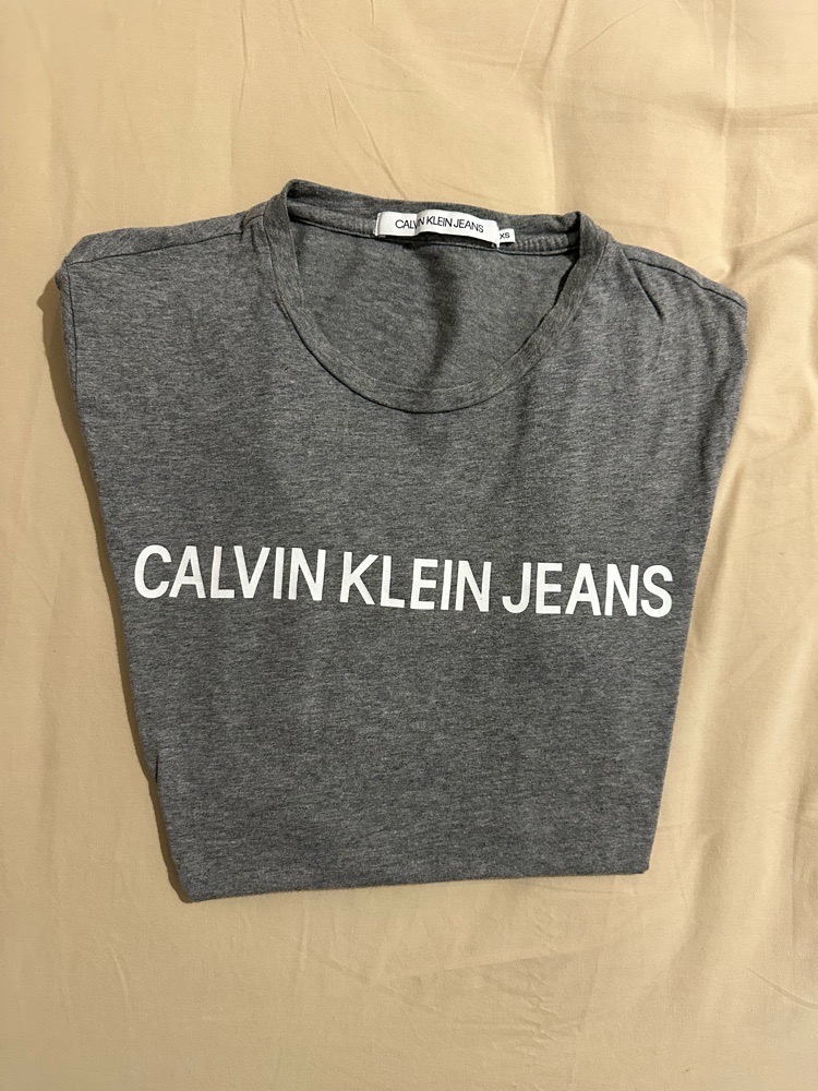 T- Shirt Calvin Klein authentique
