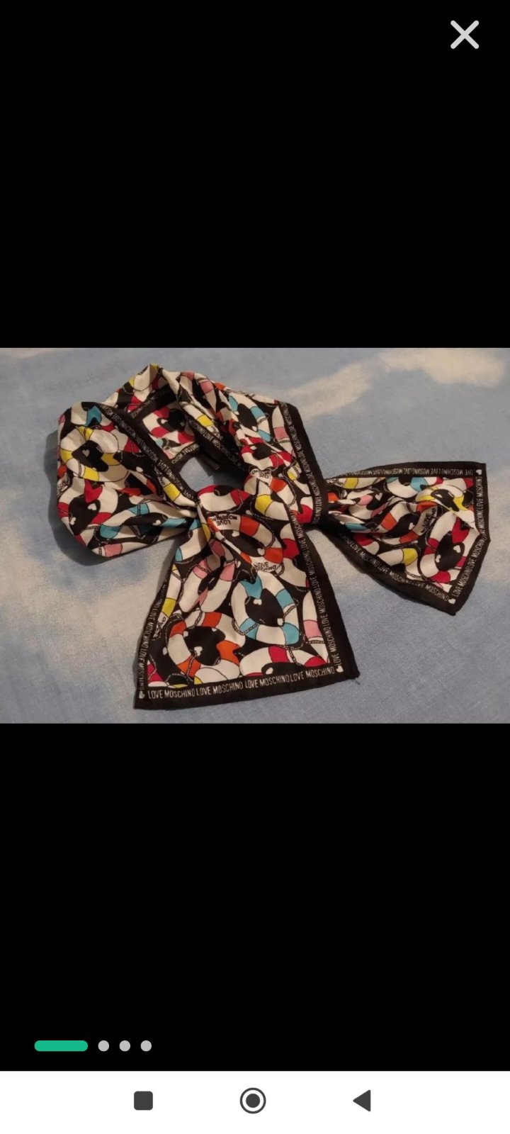 Foulard Moschino