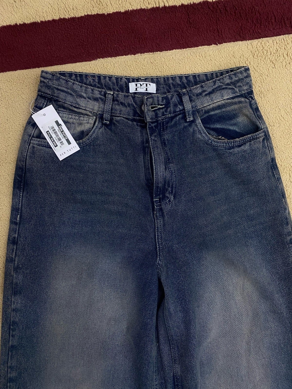 Djeans