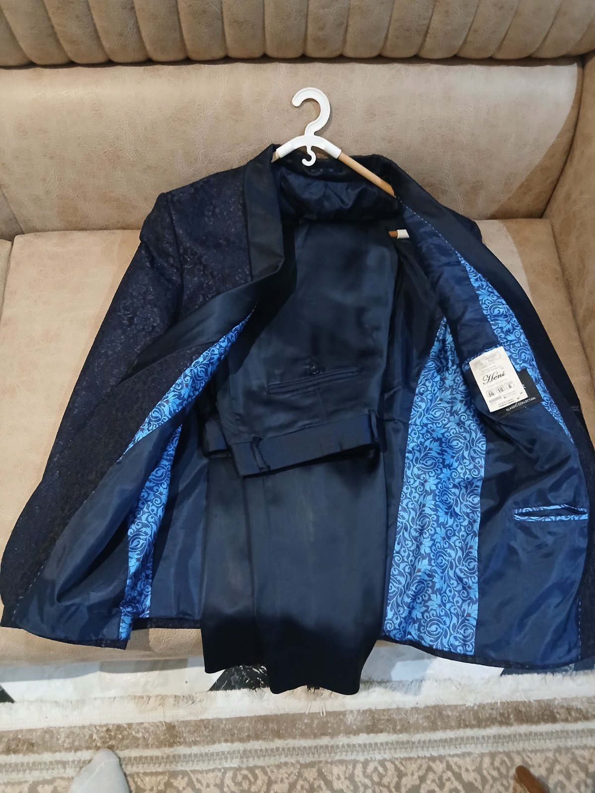 Costume homme. Pour. Mariage. Taille. 56