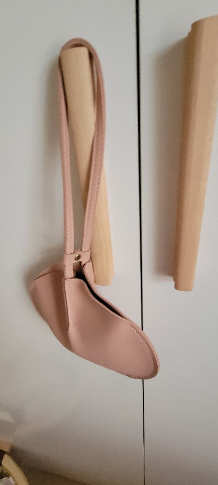 sac saghrouna rond rose bb en très bon etat