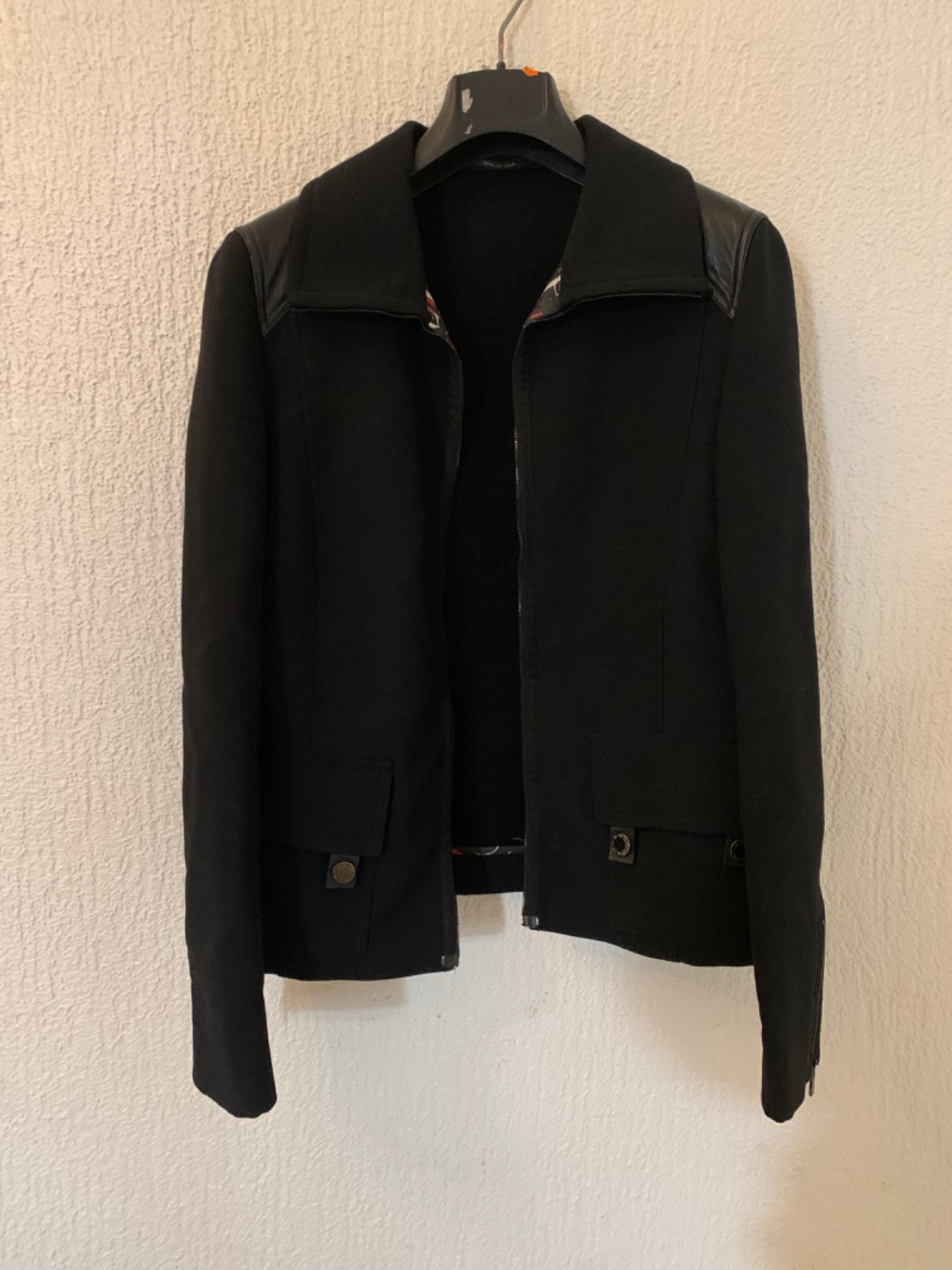 Veste carolina Herrera
