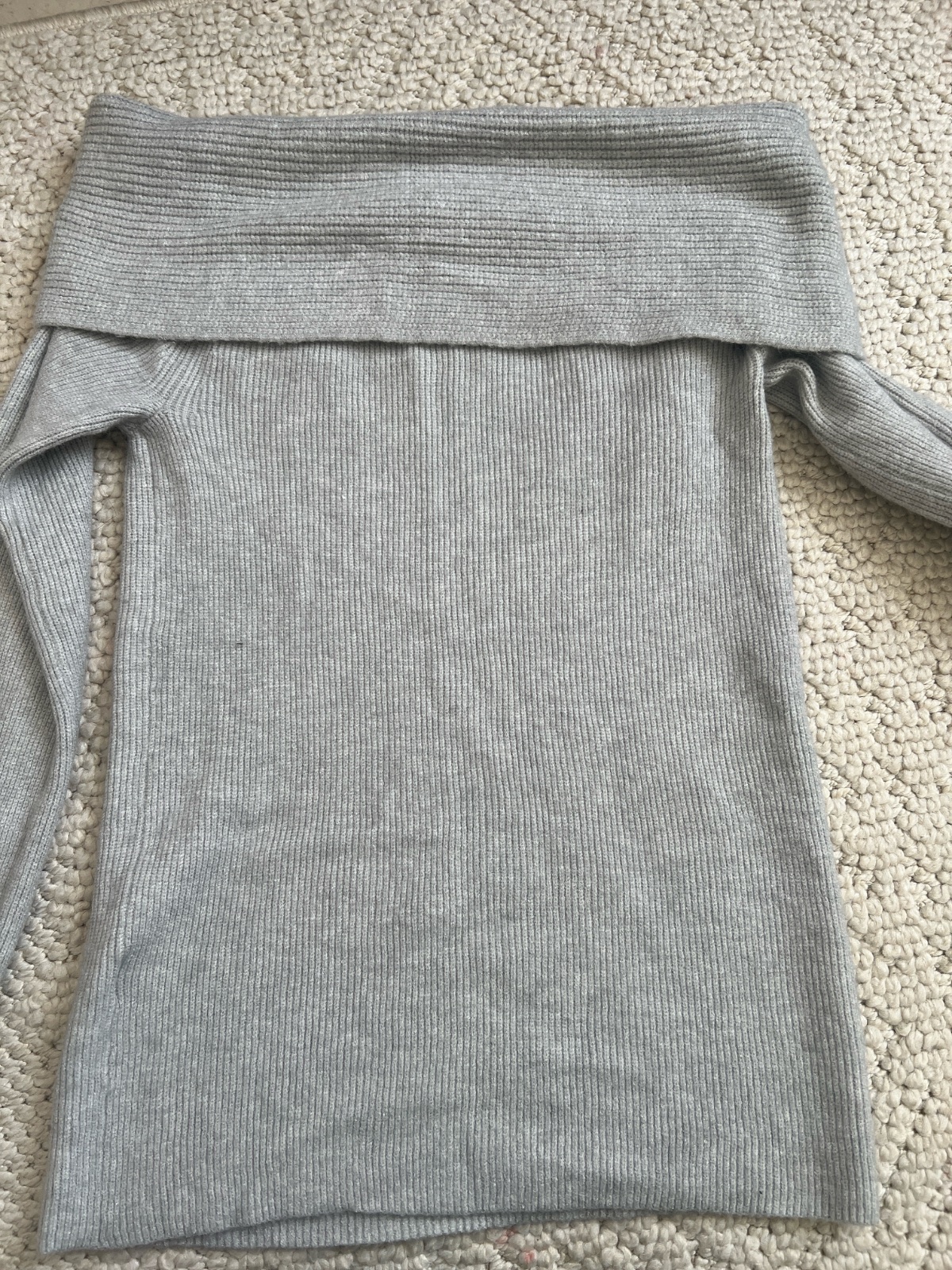 Off shoulders pull