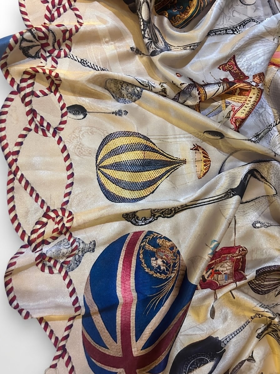 Foulard dimension 1,30m *1m