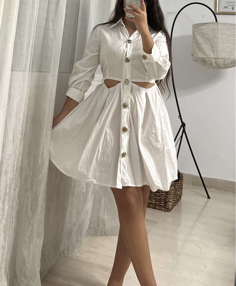 Robe en blanc 