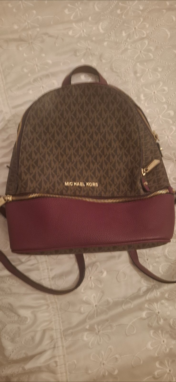 Sac a dos Michael Kors Authentic importé