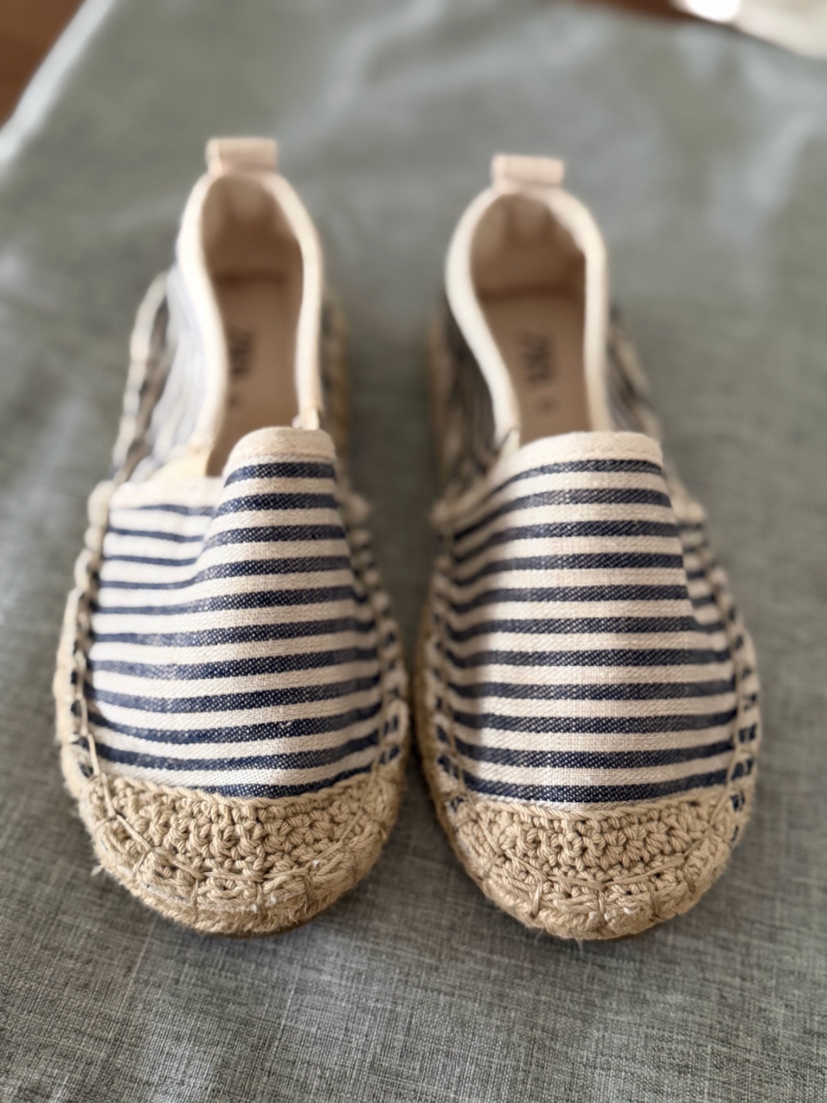Des espadrilles Zara