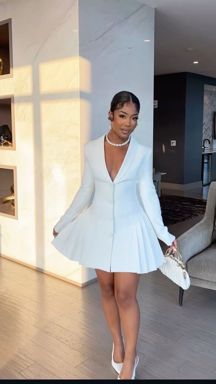 Robe blanche courte 