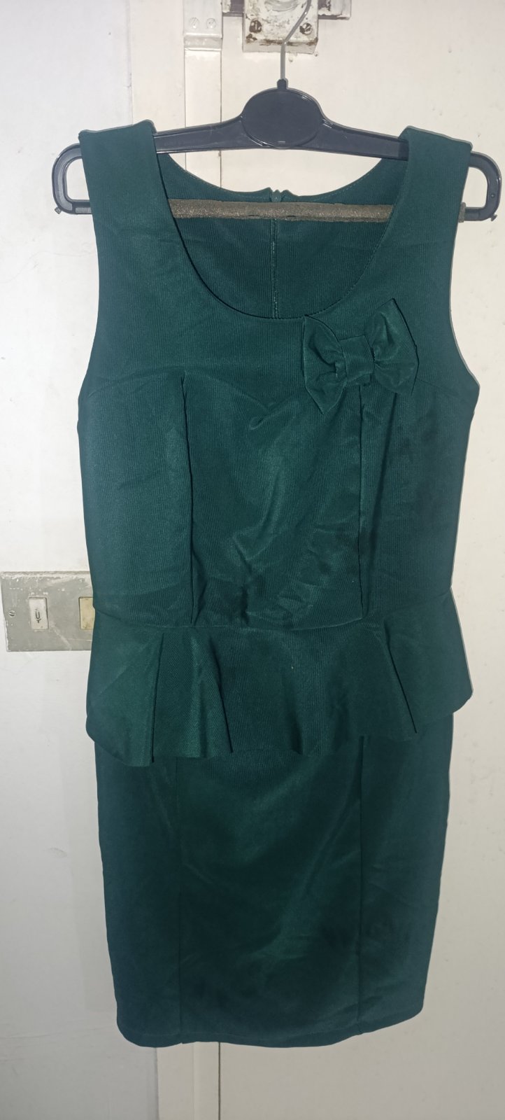 Robe chic couleur vert