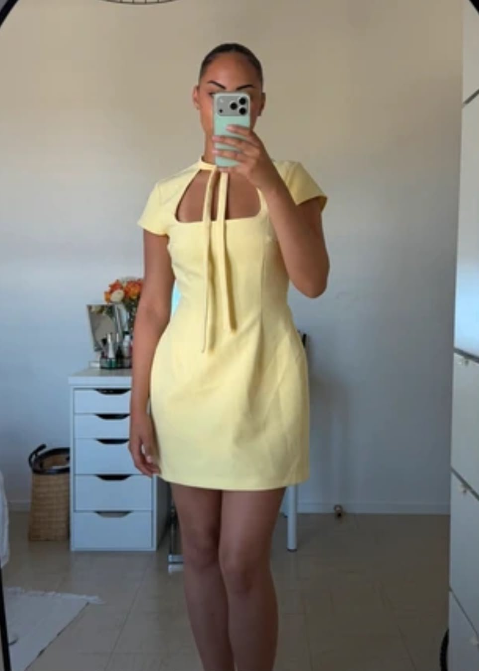 Robe butter yellow prix NEGOCIABLE