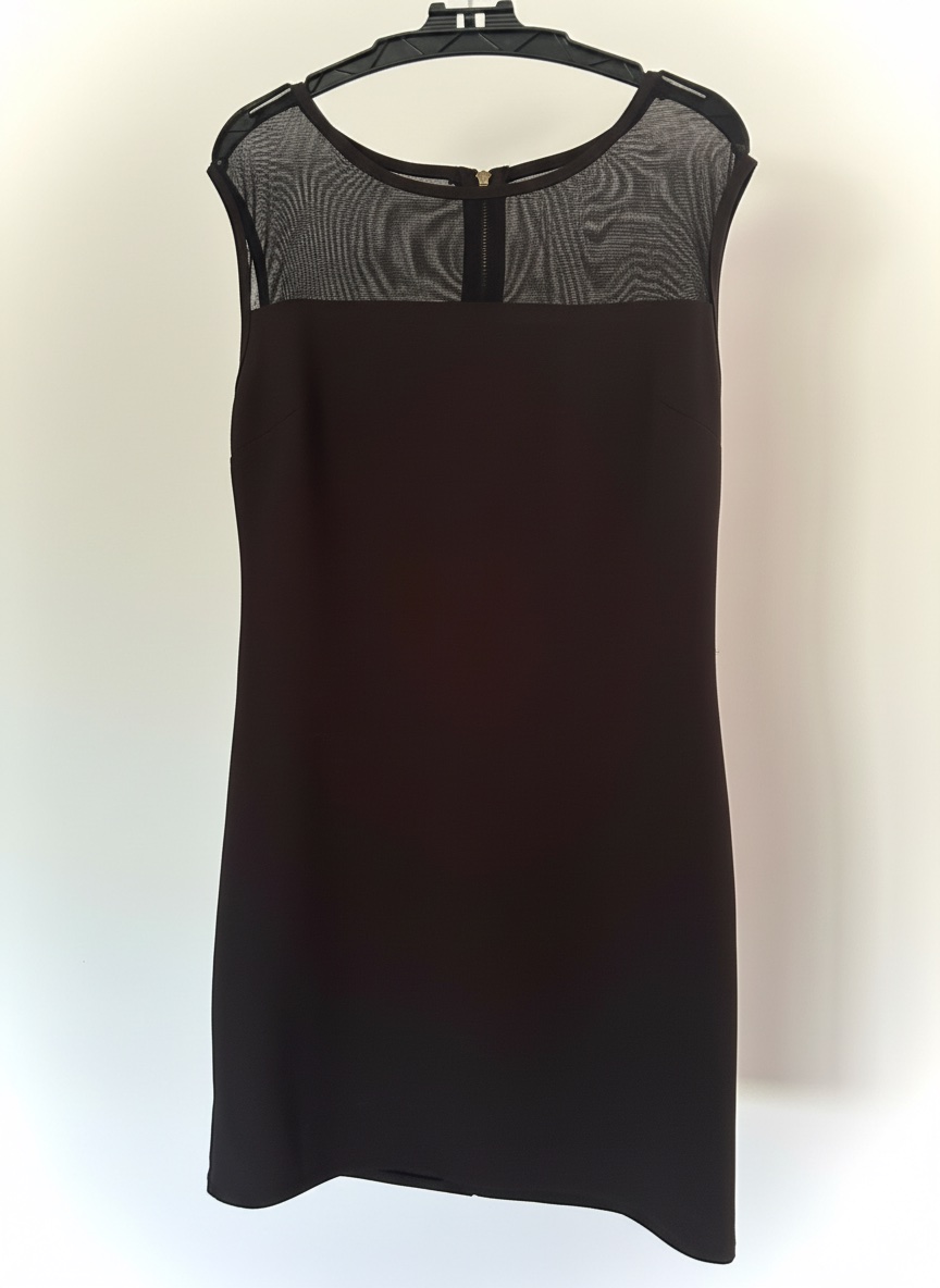 Robe noire courte 