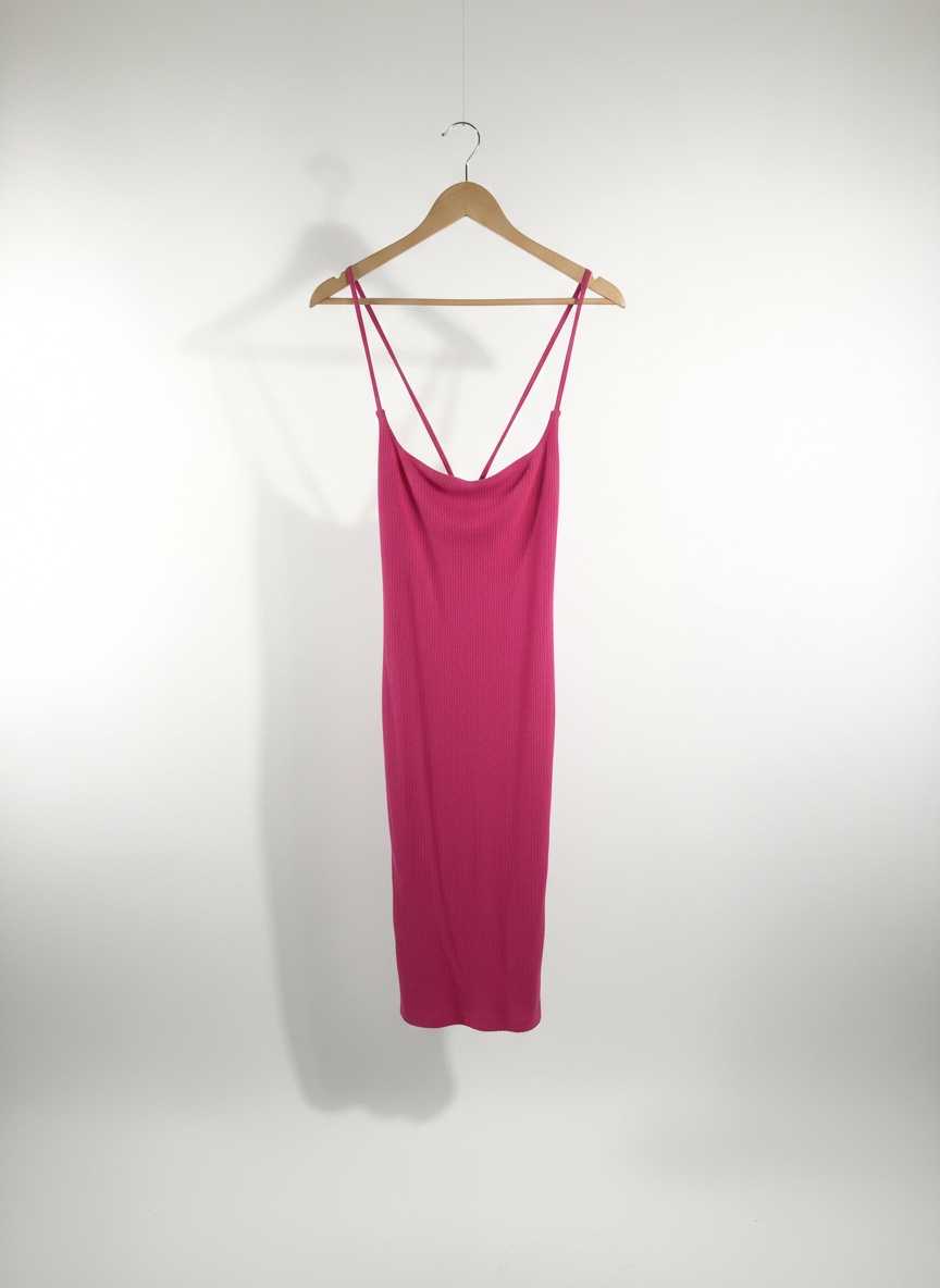 Robe de soirèe taille 36 bershka 🔥
