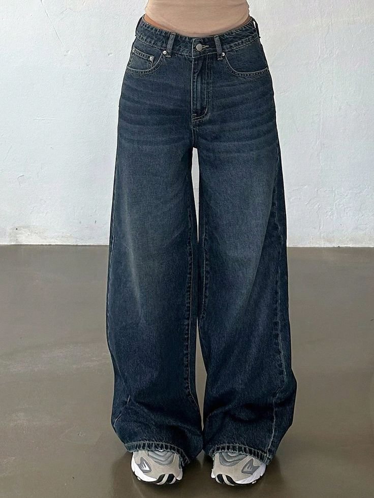 Baggy jeans