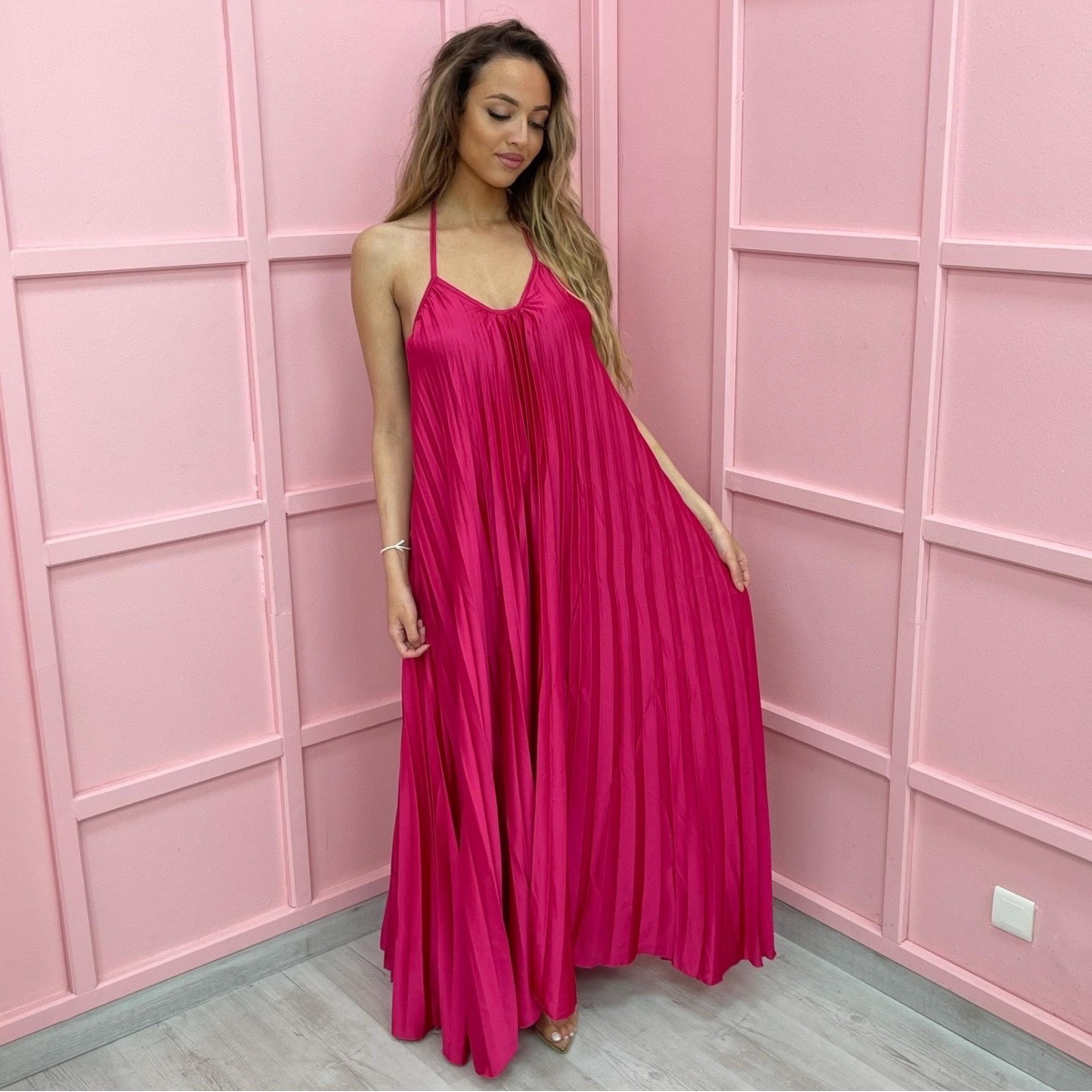 Robe rose longue plisee