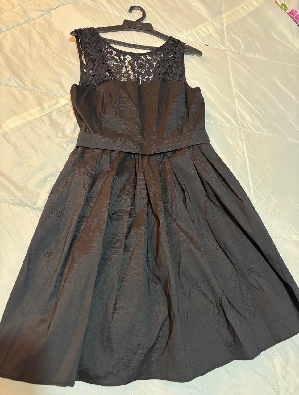 Robe noir taille 38