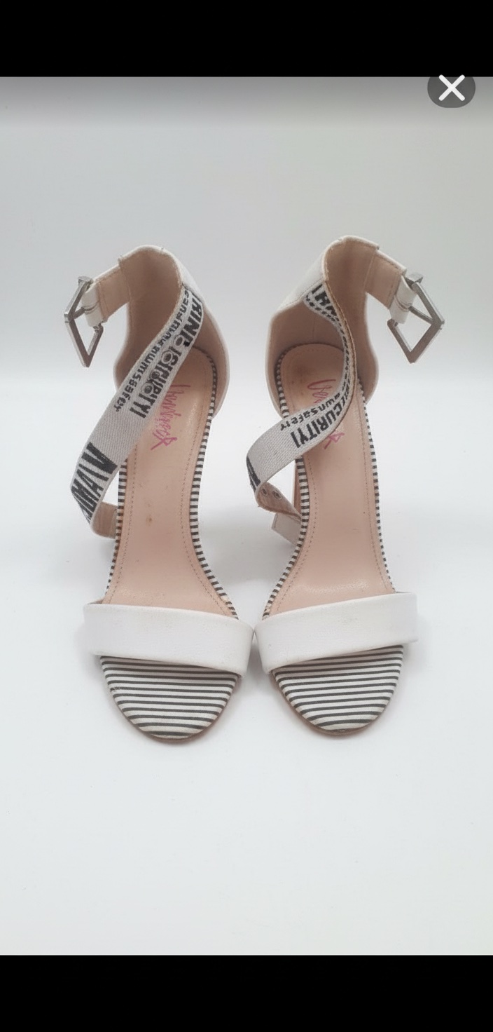Sandales à talons blanches style Streetwear