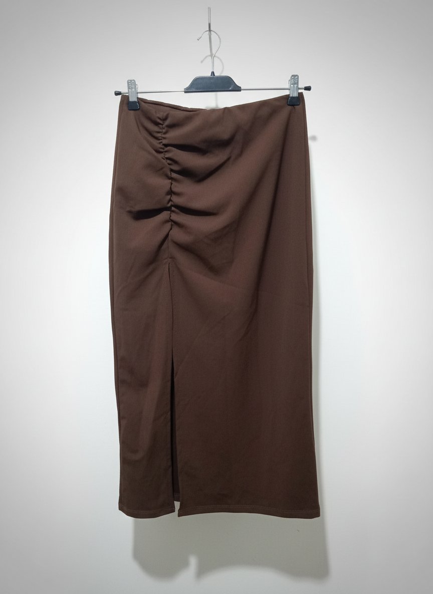 Jupe midi (longueur sous le genou)