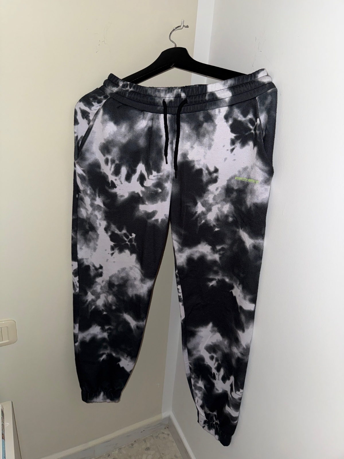 Jogging tie & dye noir/blanc 
