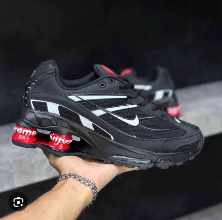 Nike Shox Ride 2 SP x Supreme Black. 