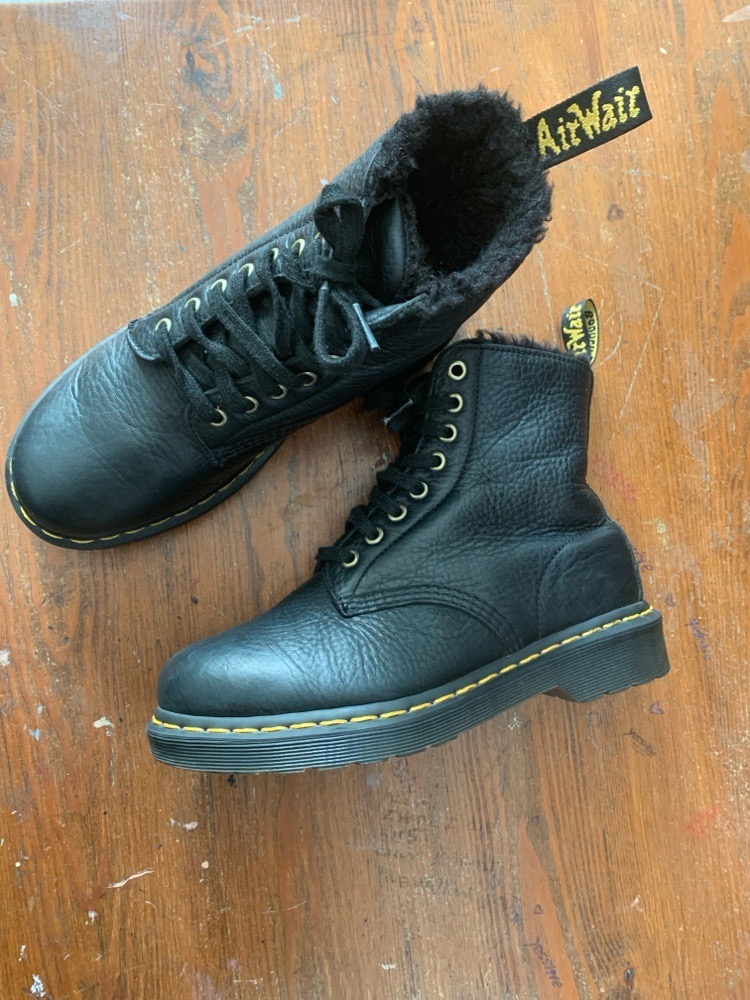 Dr Martens original en promoo❤️