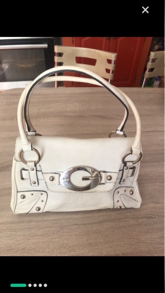Guess en cuir