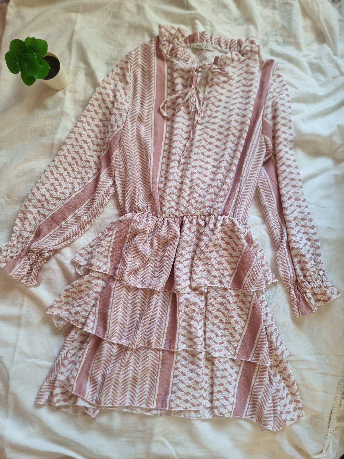 Robe / Chemise  rose poudré 🩷🩷 taille M sans ticket de taille 🩷🩷en trés bon état