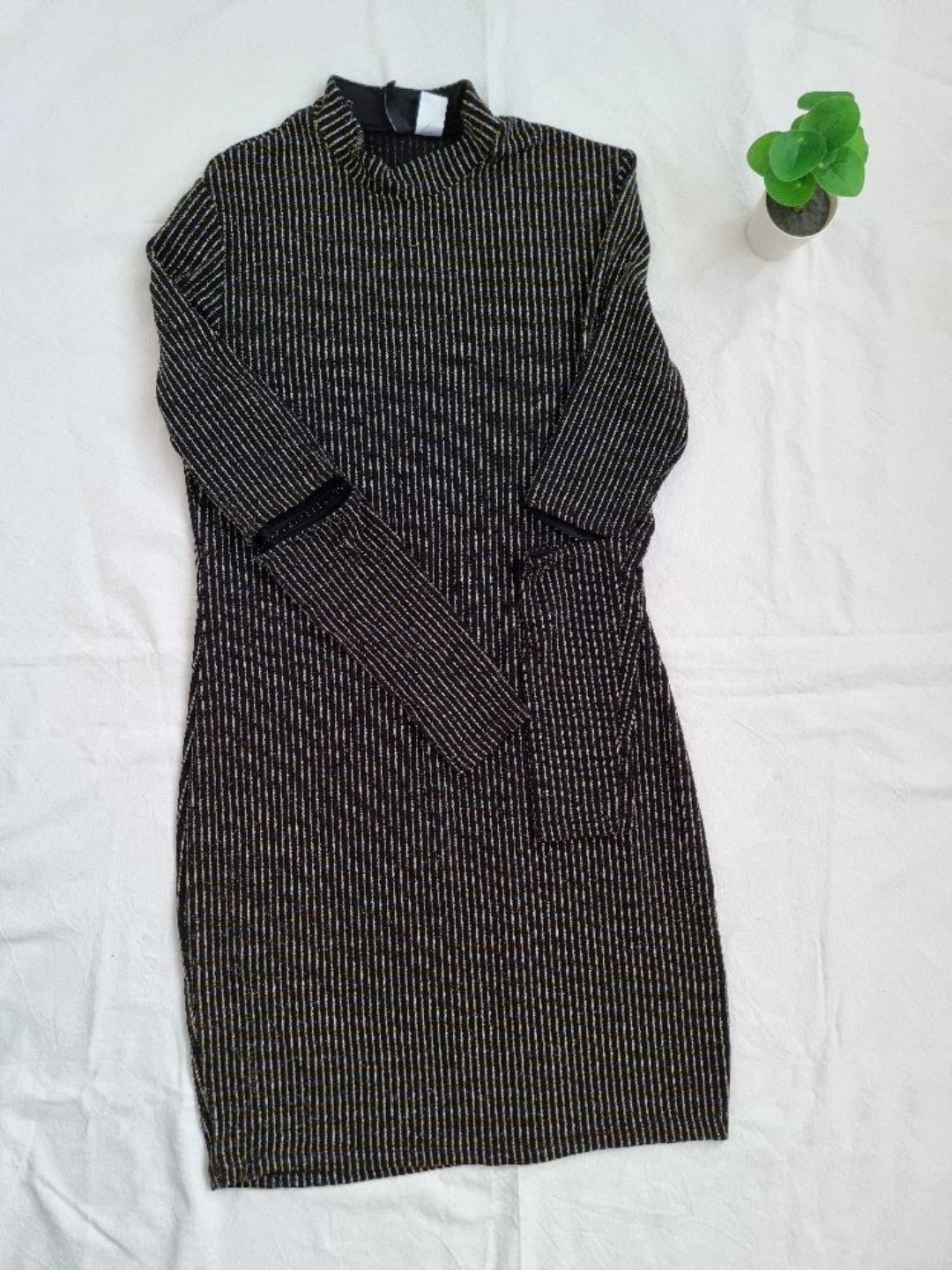 Robe Soiré H&M 🥰🥰 taille 42🥰🥰en trés bon état