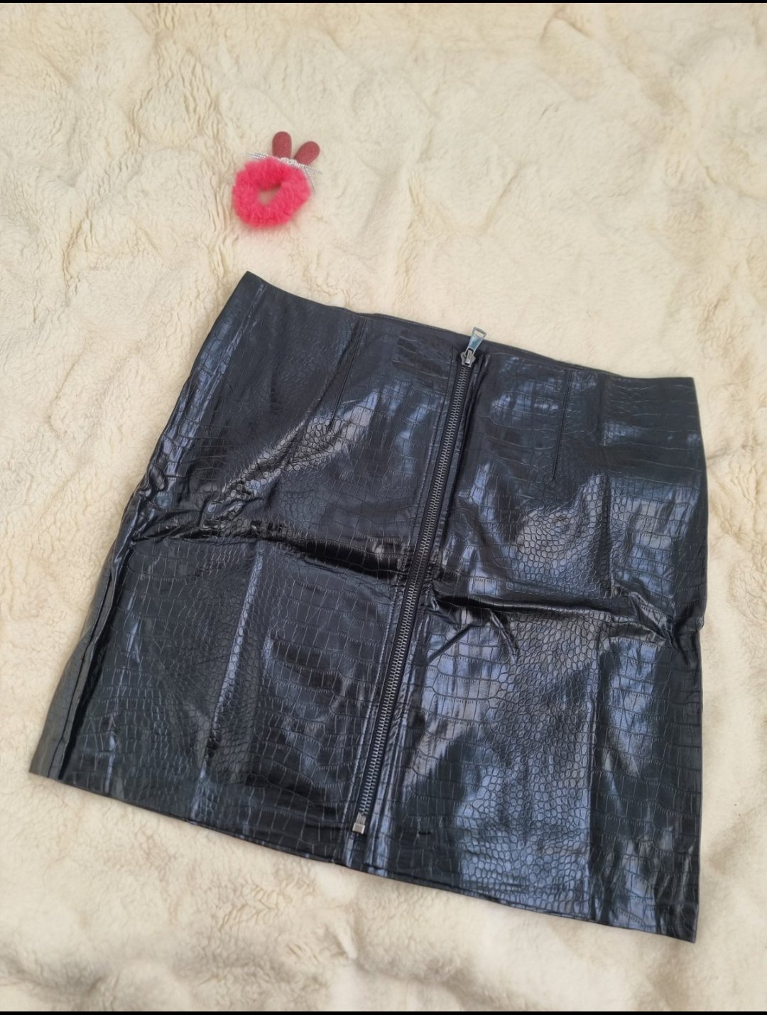 JUPE NOIR 🌼🌼 TAILLE 44 🌼🌼 EN TRÉS BON ÉTAT