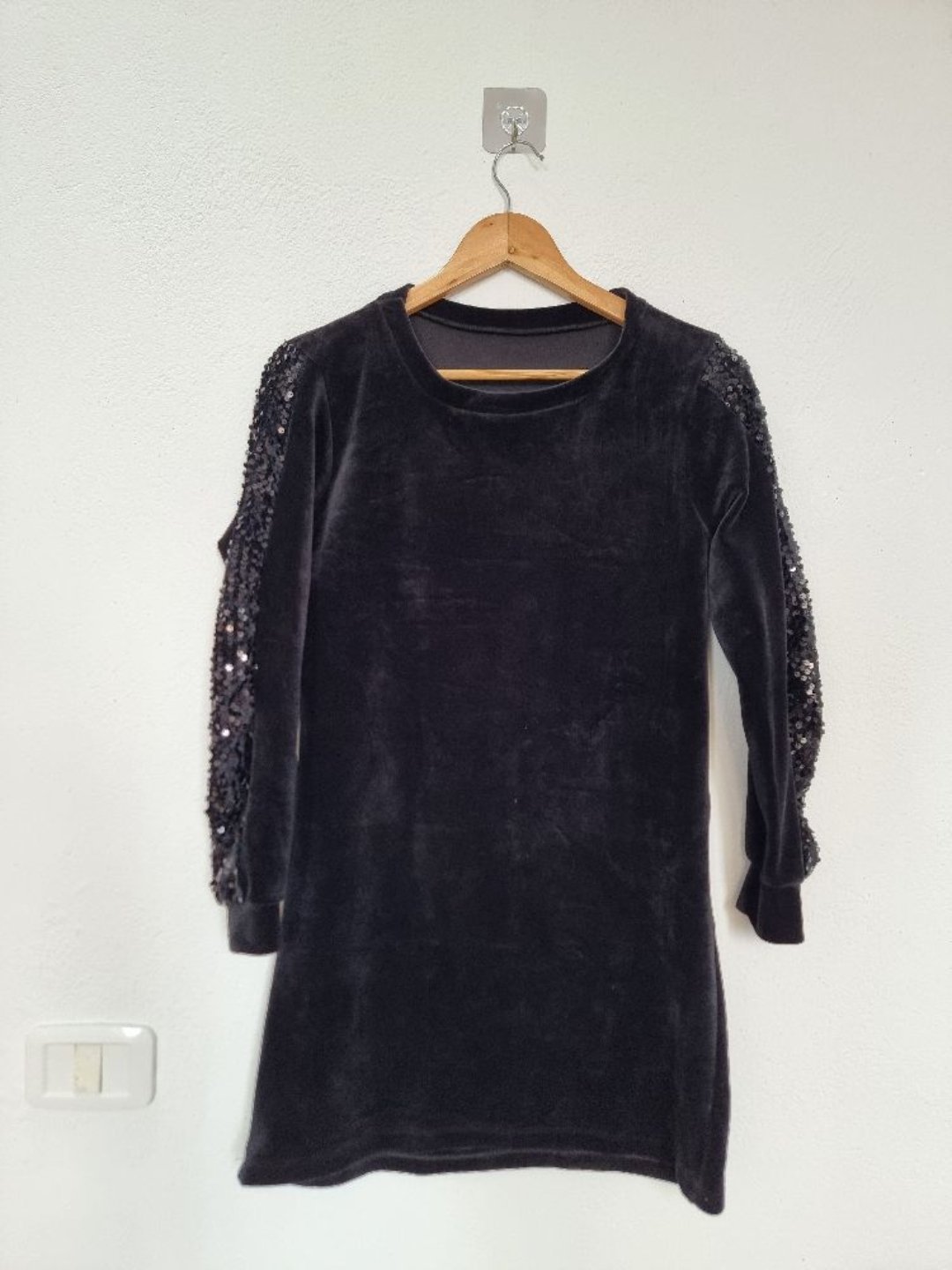 Robe Noir 🦋🦋 taille S sans ticket de taille 🦋🦋en trés bon état