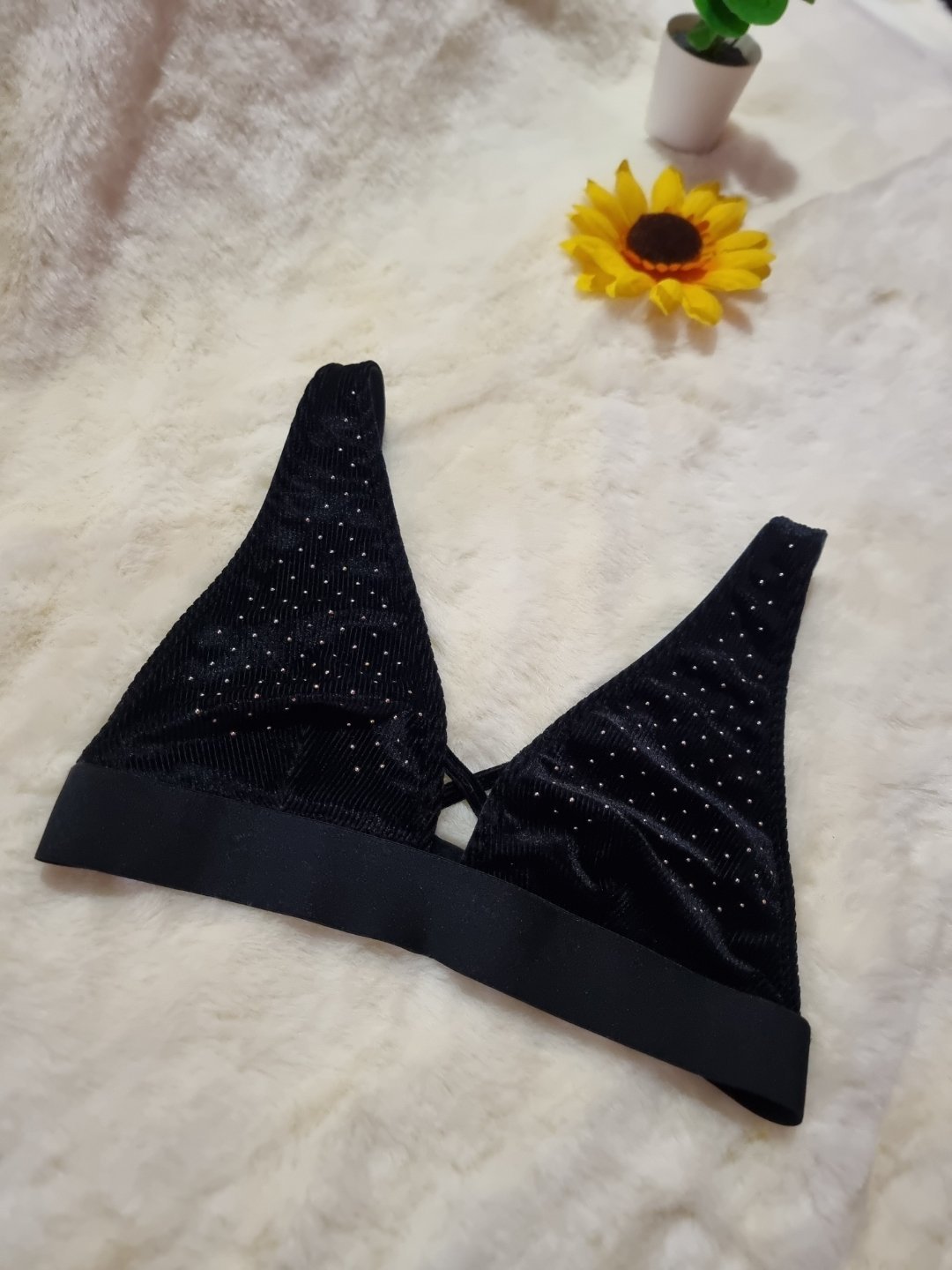 Bralette Noir 🪴🪴 taille M 🪴🪴 en trés bon état