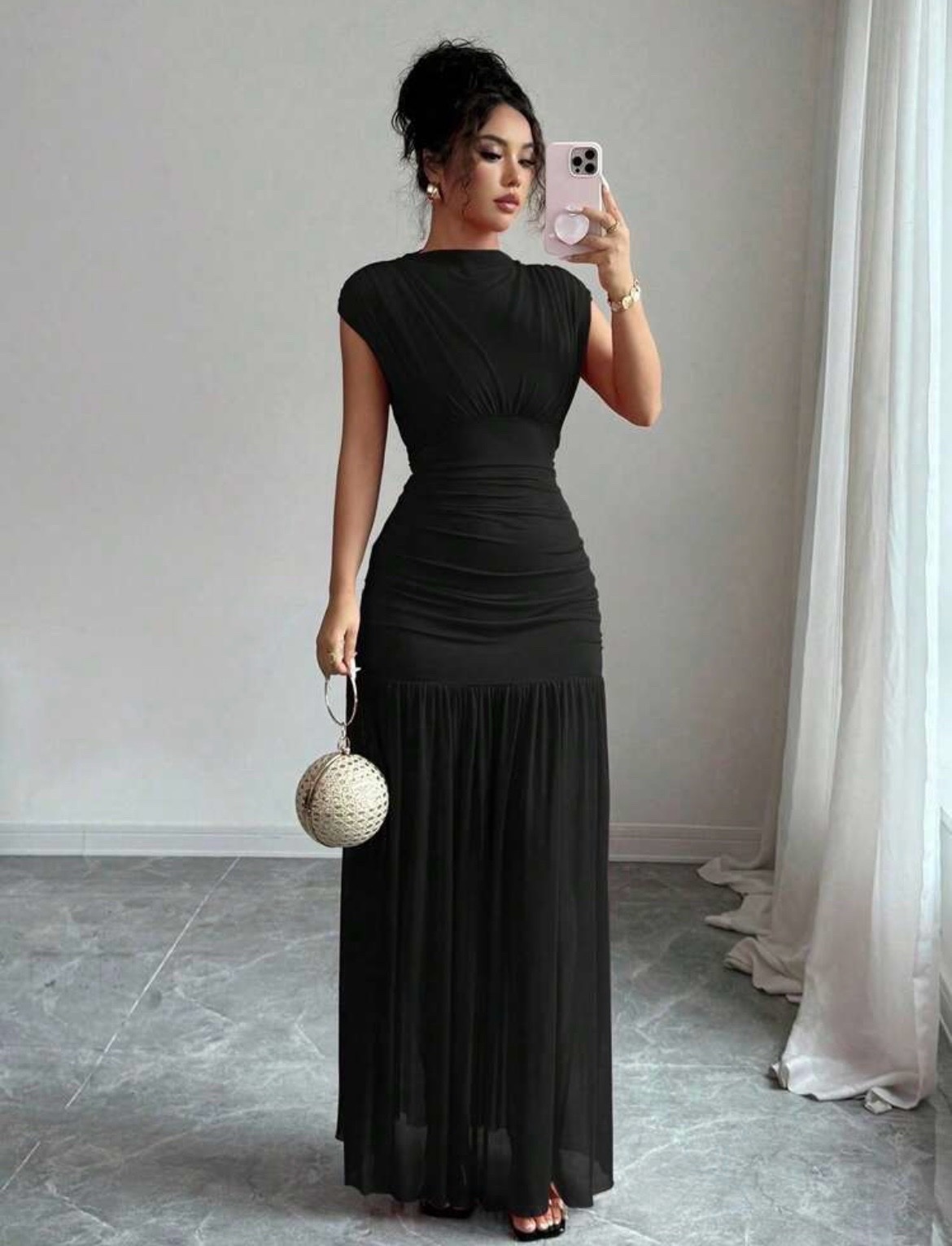 Robe Noir
