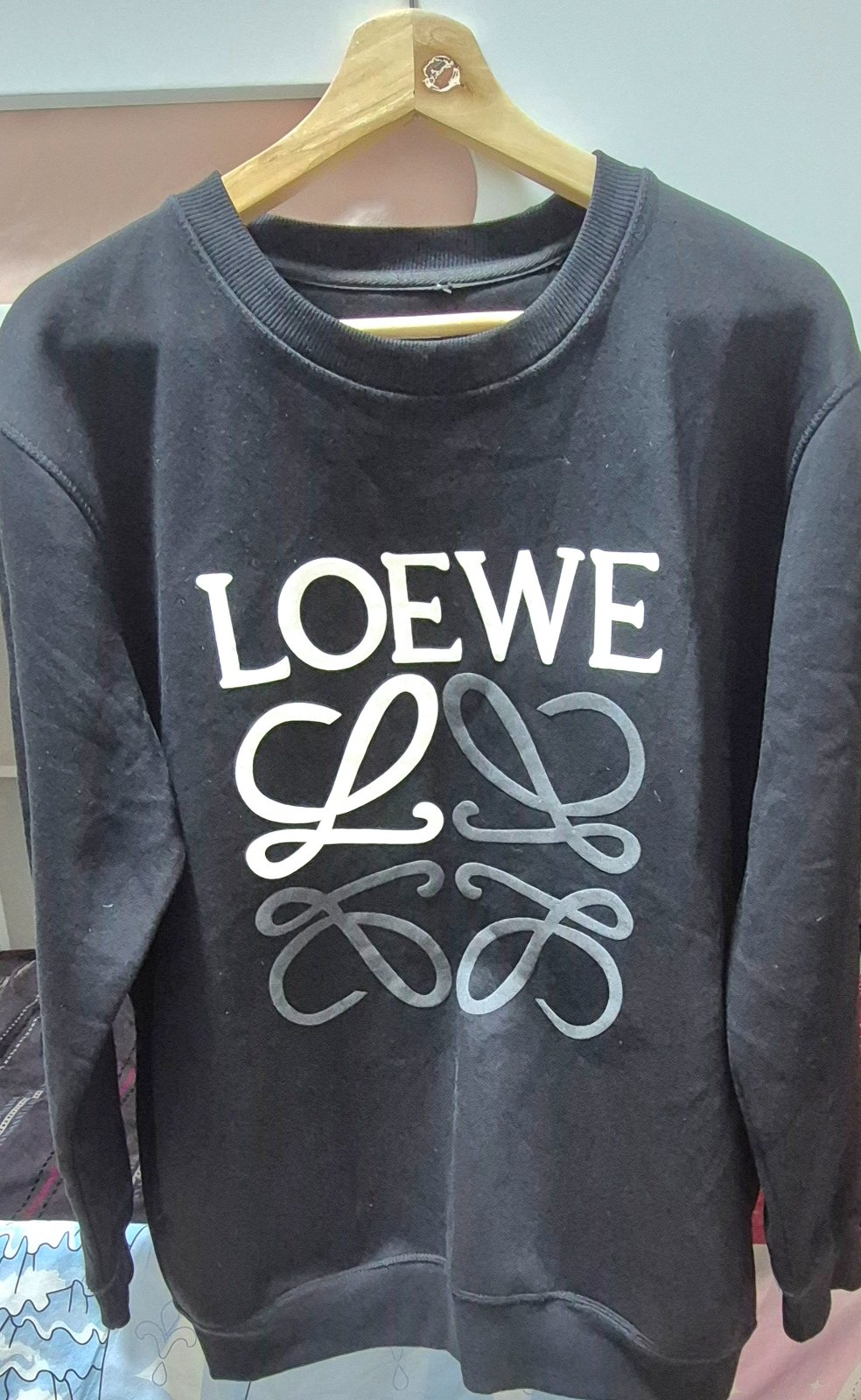 Pull noir