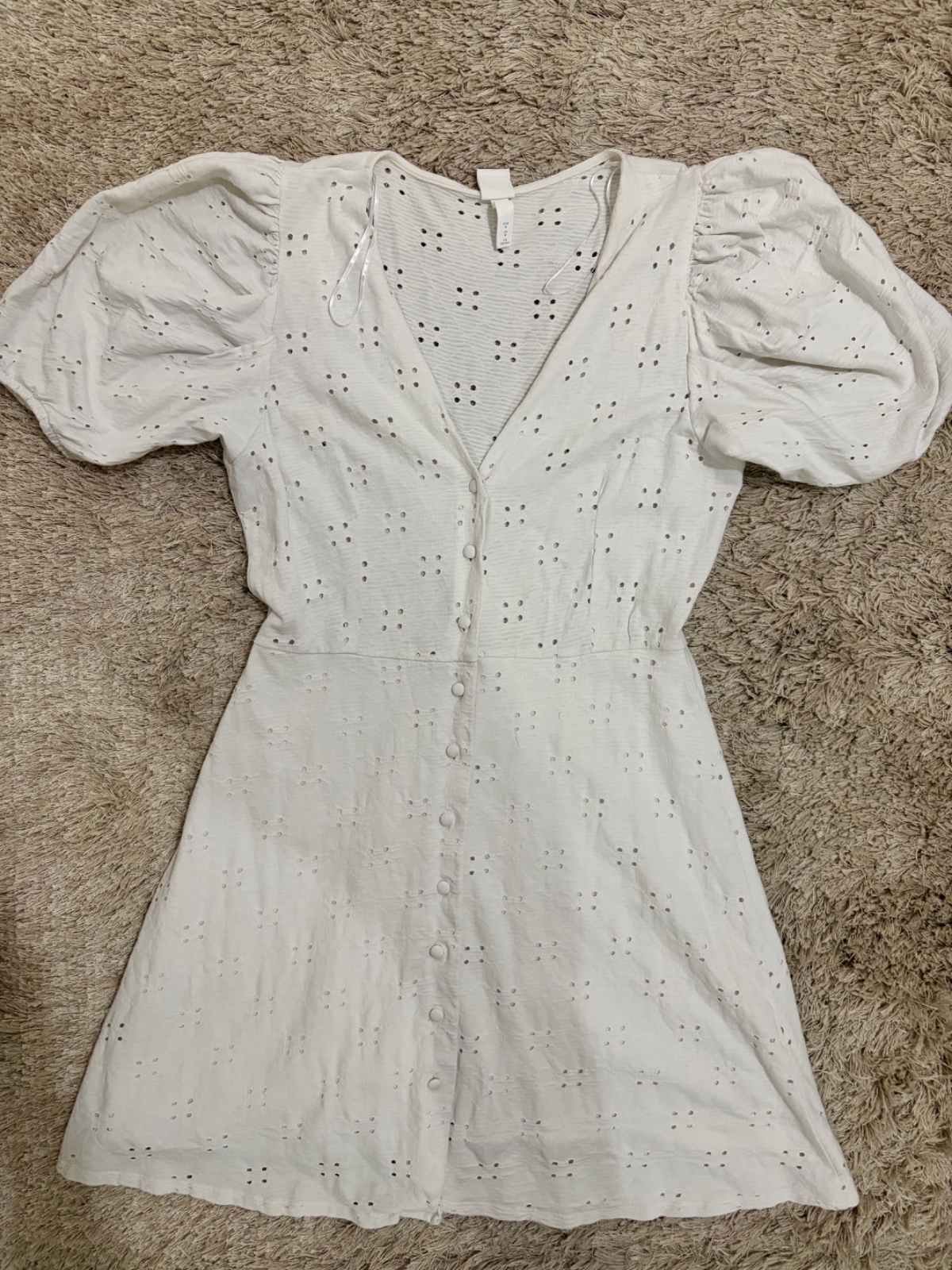 Robe blanche broderie anglaise