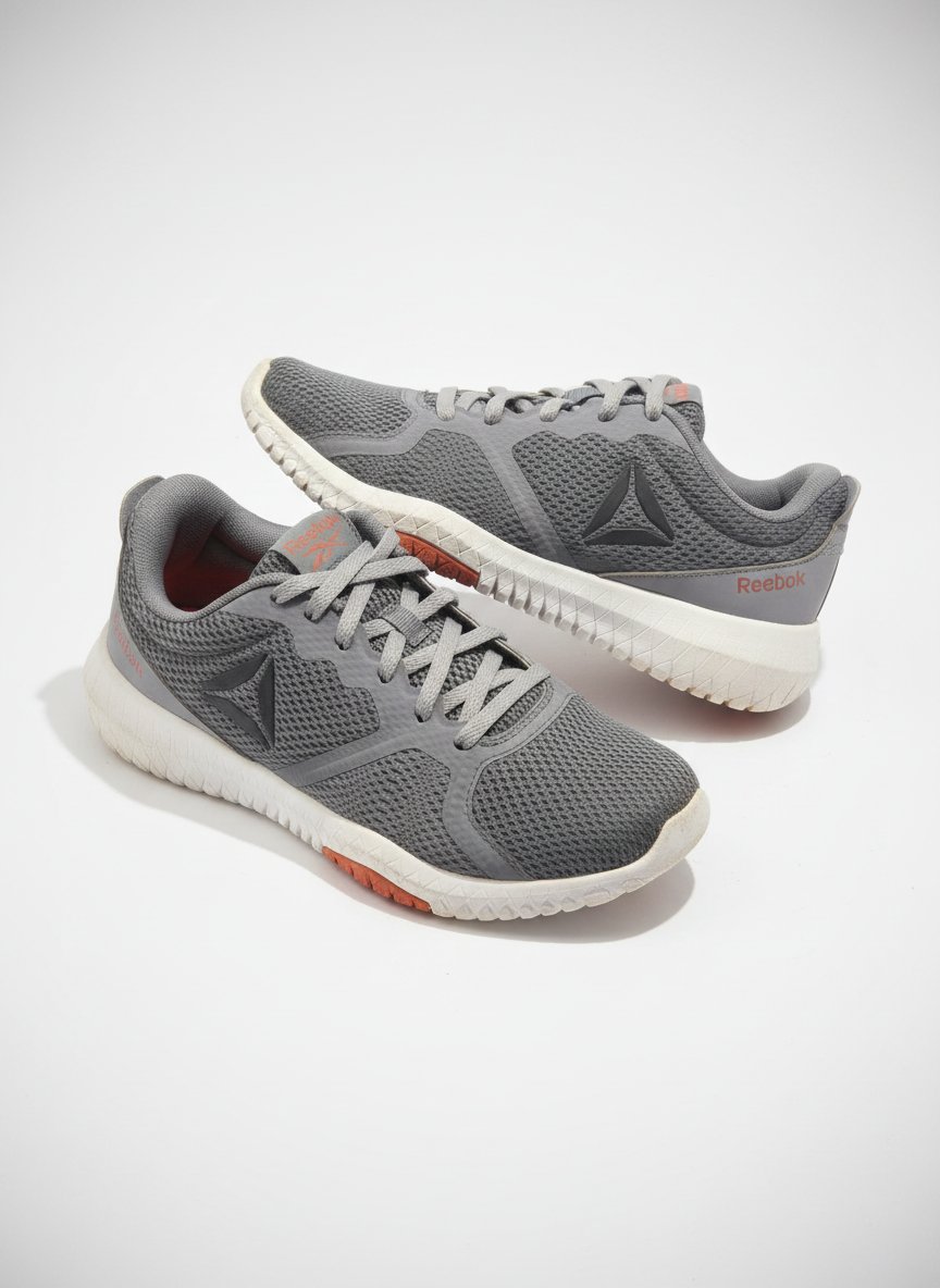 Basket gris 