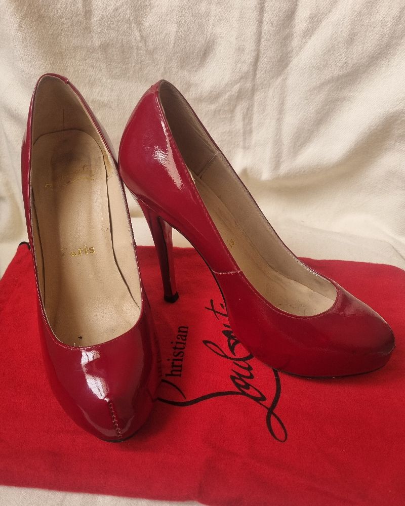 Escarpins Louboutin en cuir