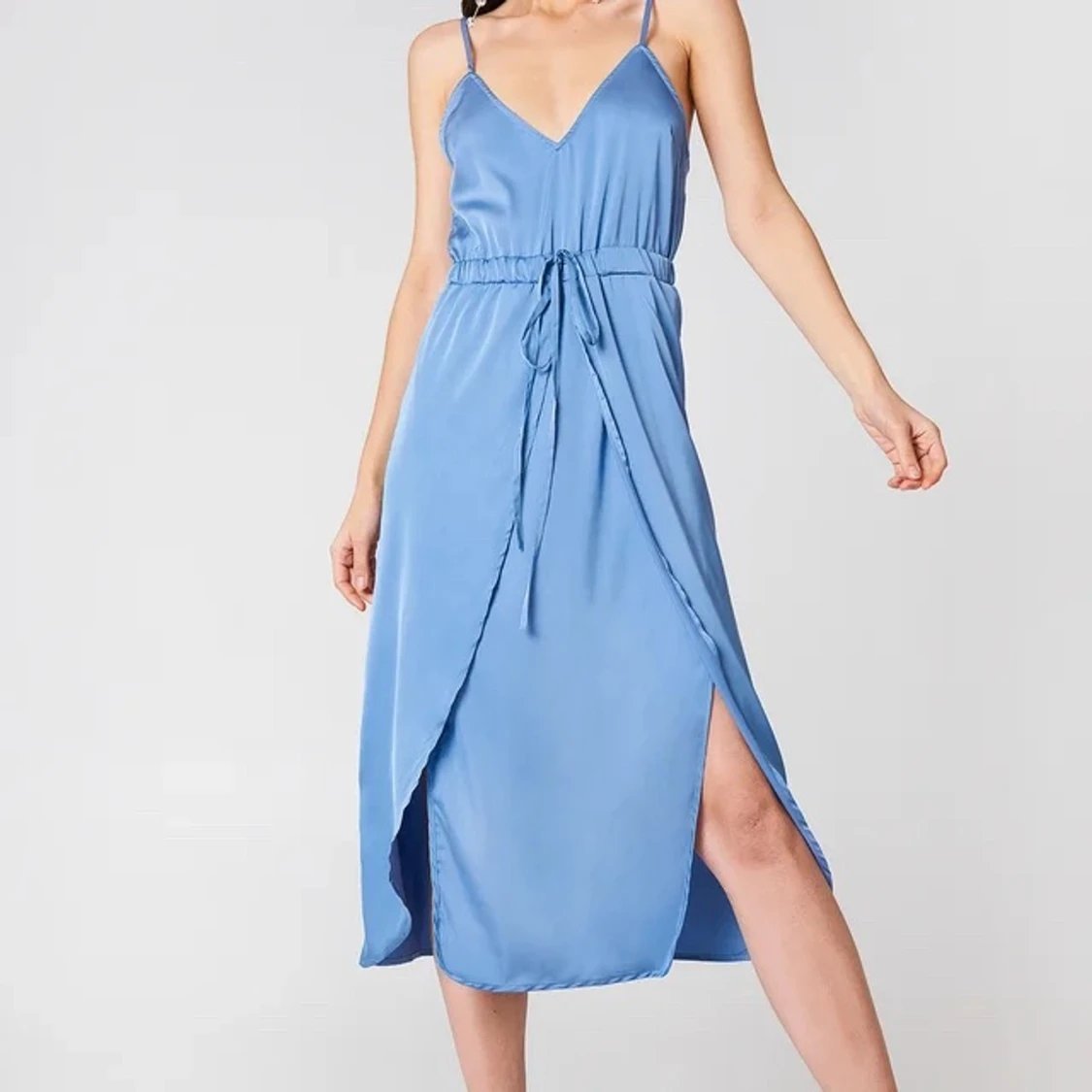 Robe en bleu NA-KD
