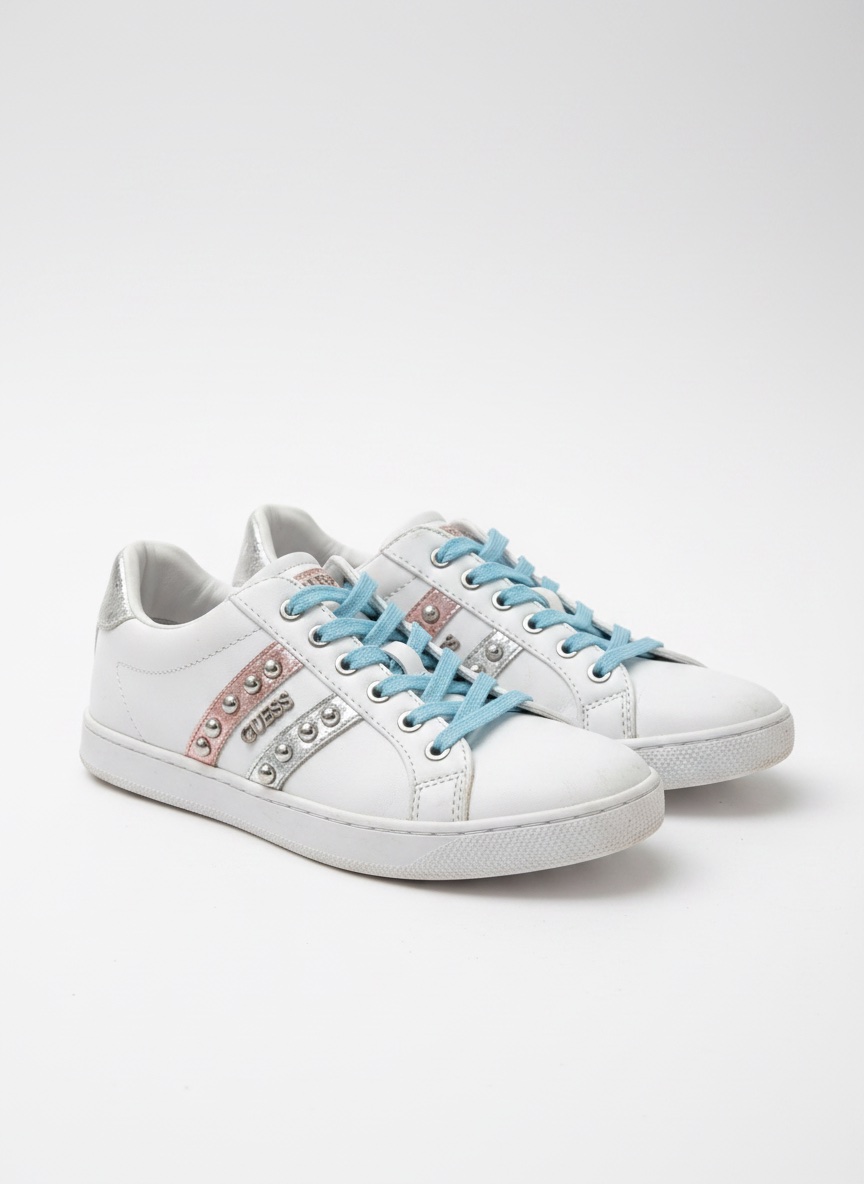 Baskets GUESS